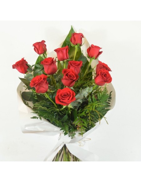 RAMO 12 ROSAS ROJAS