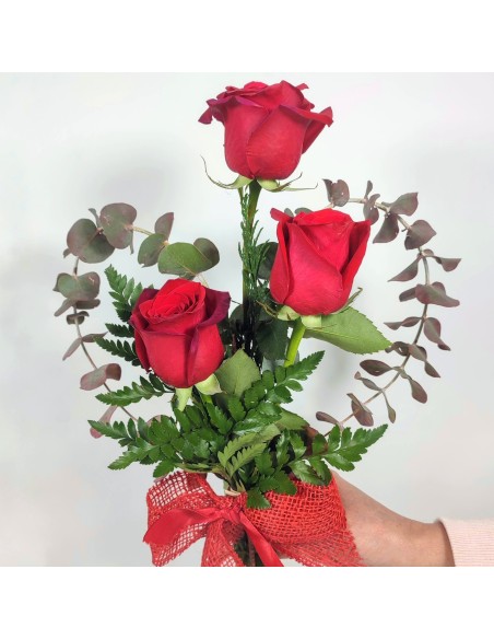 3 ROSAS SAN VALENTÍN