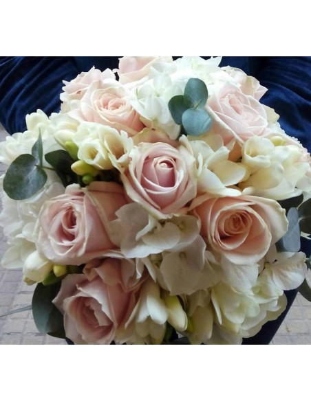 BOUQUET ROSAS ELISABETH