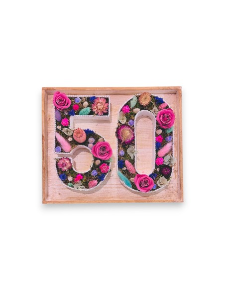 Comprar números con flores preservadas y secas . Envio a domicilio 24h