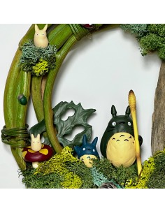 Corona de musgo preservado inspirada en Studio Ghibli | Decoración natural artesana 2