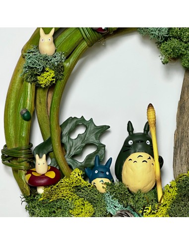Corona de musgo preservado inspirada en Studio Ghibli | Decoración natural artesana