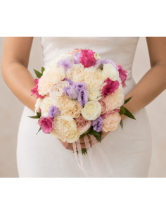 Ramo de novia natural tonos lila rosa blanco fucsia