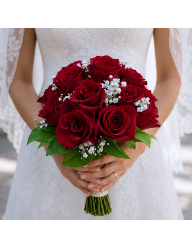 ramo para boda de rosas rojas . ramo clásico. ramo con rosas y paniculata.