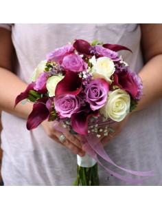 ramo de novia de calas y rosas lilas