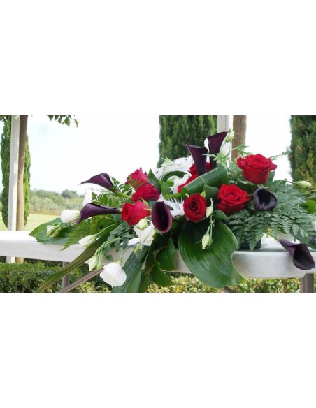 CENTRO FLORAL ROJO Y VINO