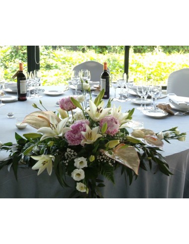 CENTRO FLORAL ANTHURIUM Y PEONIAS