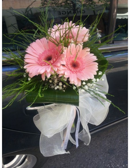 PUERTA COCHE CON GERBERAS