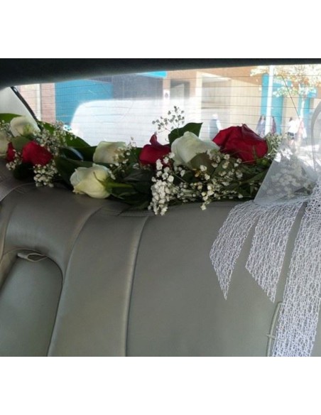DECORACIÓN COCHE CON ROSAS